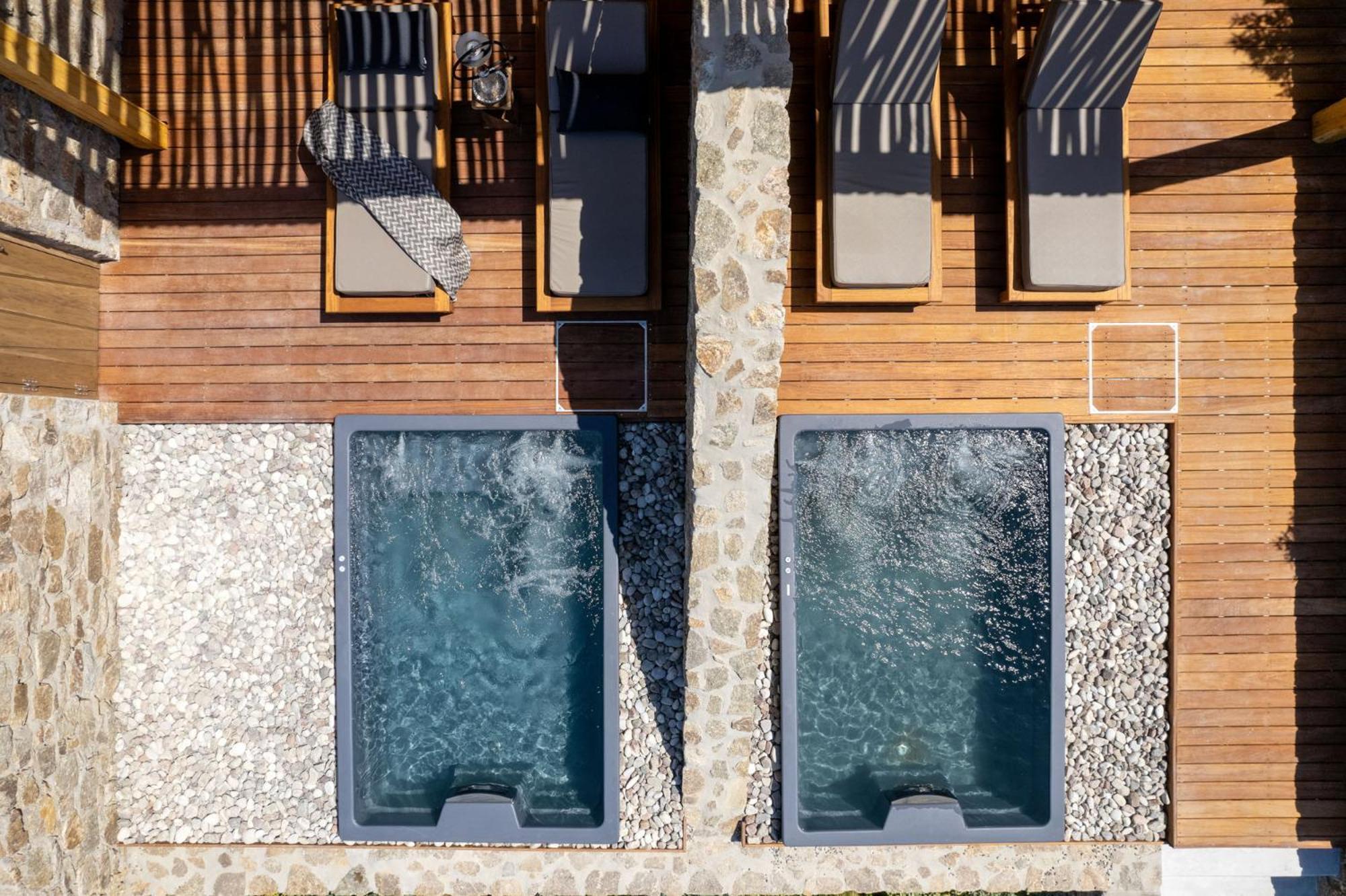 Mileo Hotel Kalo Livadi Ngoại thất bức ảnh